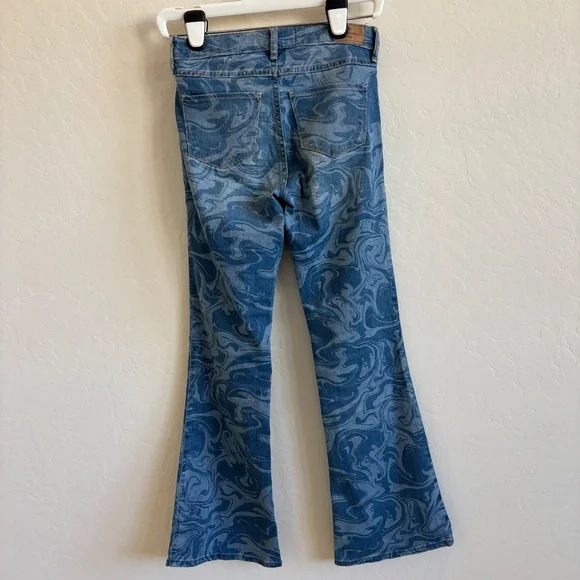 Abercrombie Kids High Rise Flare Jeans, Girls Size 13/14 - Picture 4 of 5